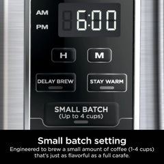 Programmable coffee machine, featuring two brewing modes, adjustable pre-heating plate and delayed brewing function